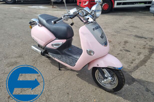 Piaggio Kleinmotorrad XINIX Faeder Retro scooter